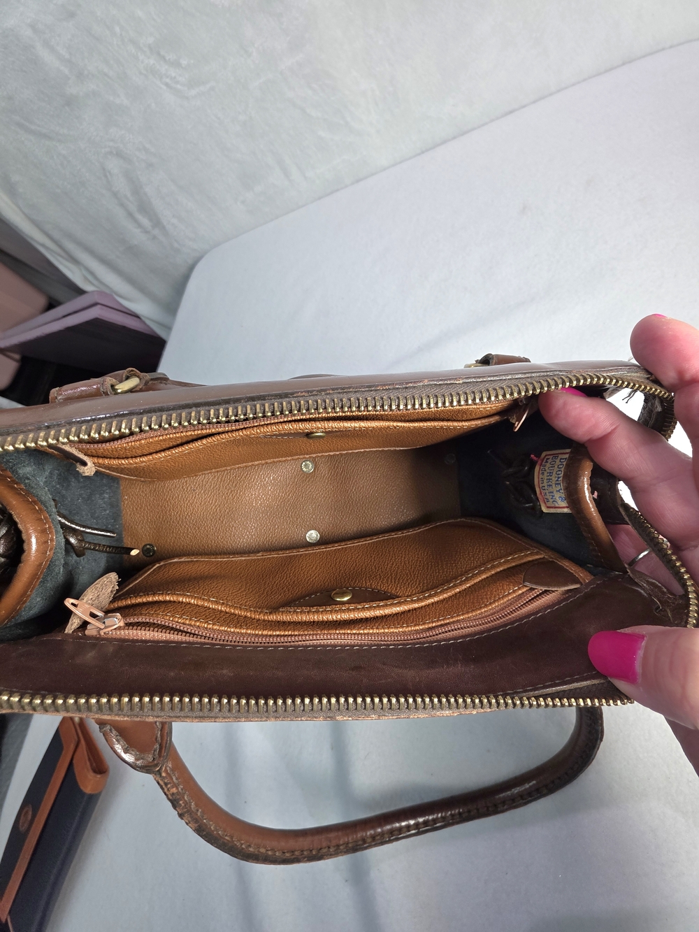 Vintage Dooney & Bourke All Weather Leather Satchel Black Pebbled Leather - Picture 7 of 12